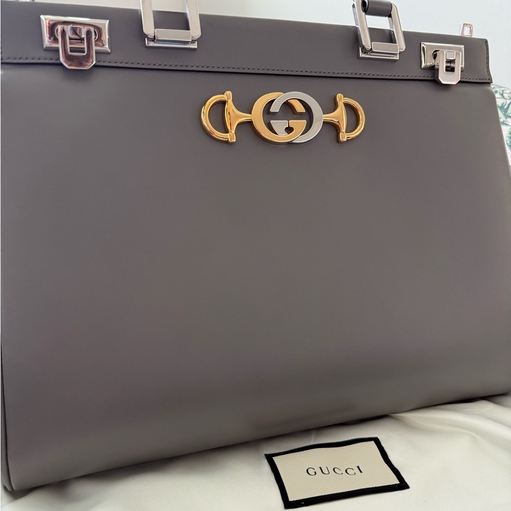 Gucci Grey Smooth Leather Zumi Medium Tote Bag